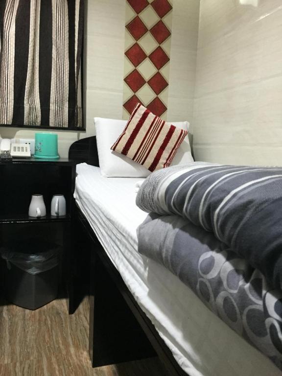 Reliance Inn Гонконг Экстерьер фото